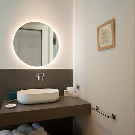 Hotel Unico Boutique D'arte 4*